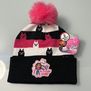 NWT Gabby’s Dollhouse Winter Set